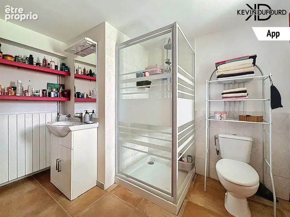 Ensemble immobilier de 200m² sur un terrain de 3000m² à - photo 12