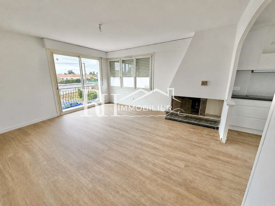 Appartement proche centre - photo 2