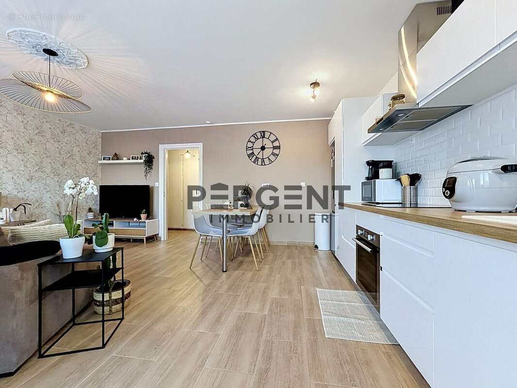Appartement à CHARLEVILLE-MEZIERES