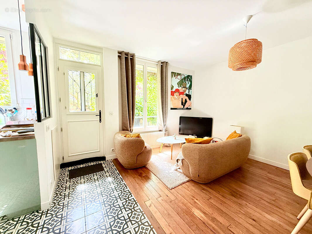 Maison à ASNIERES-SUR-SEINE