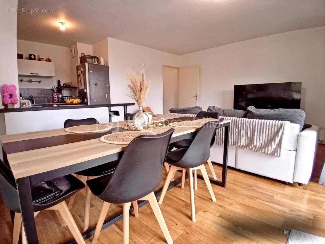 Appartement à SAINT-JACQUES-DE-LA-LANDE