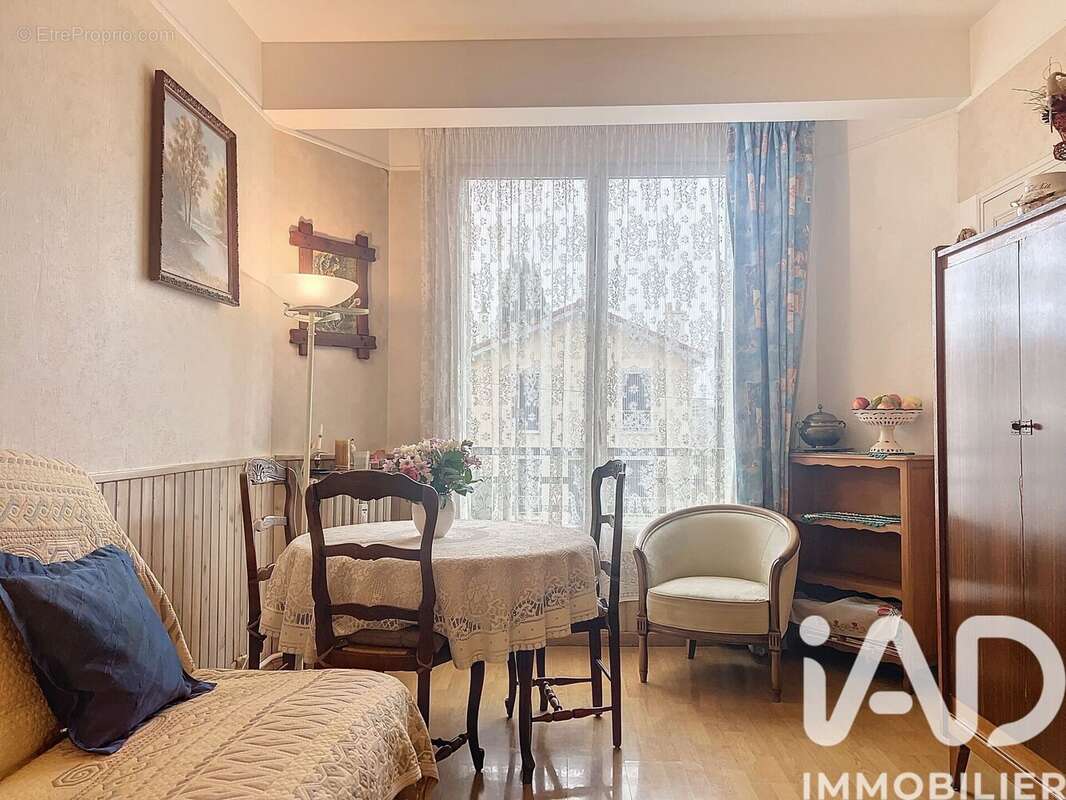 Photo 6 - Appartement à SAINT-MAUR-DES-FOSSES