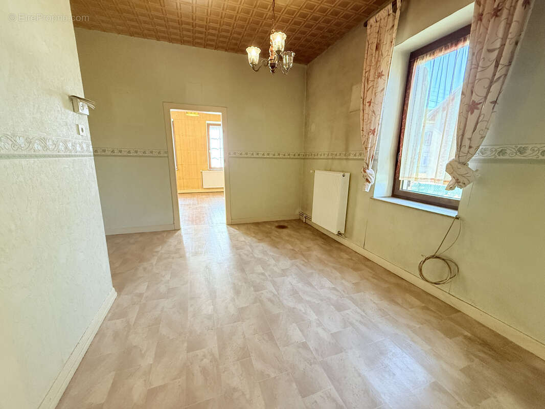 Maison à HETTANGE-GRANDE