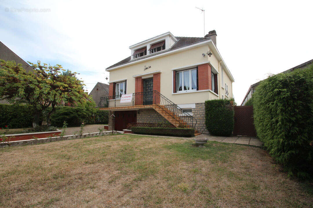 Maison à LA MACHINE