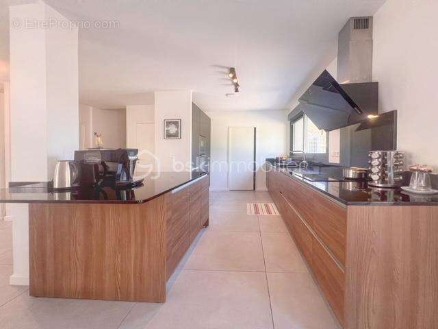 Maison à BRIE-COMTE-ROBERT