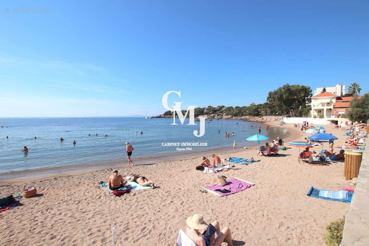 Appartement à SAINT-RAPHAEL