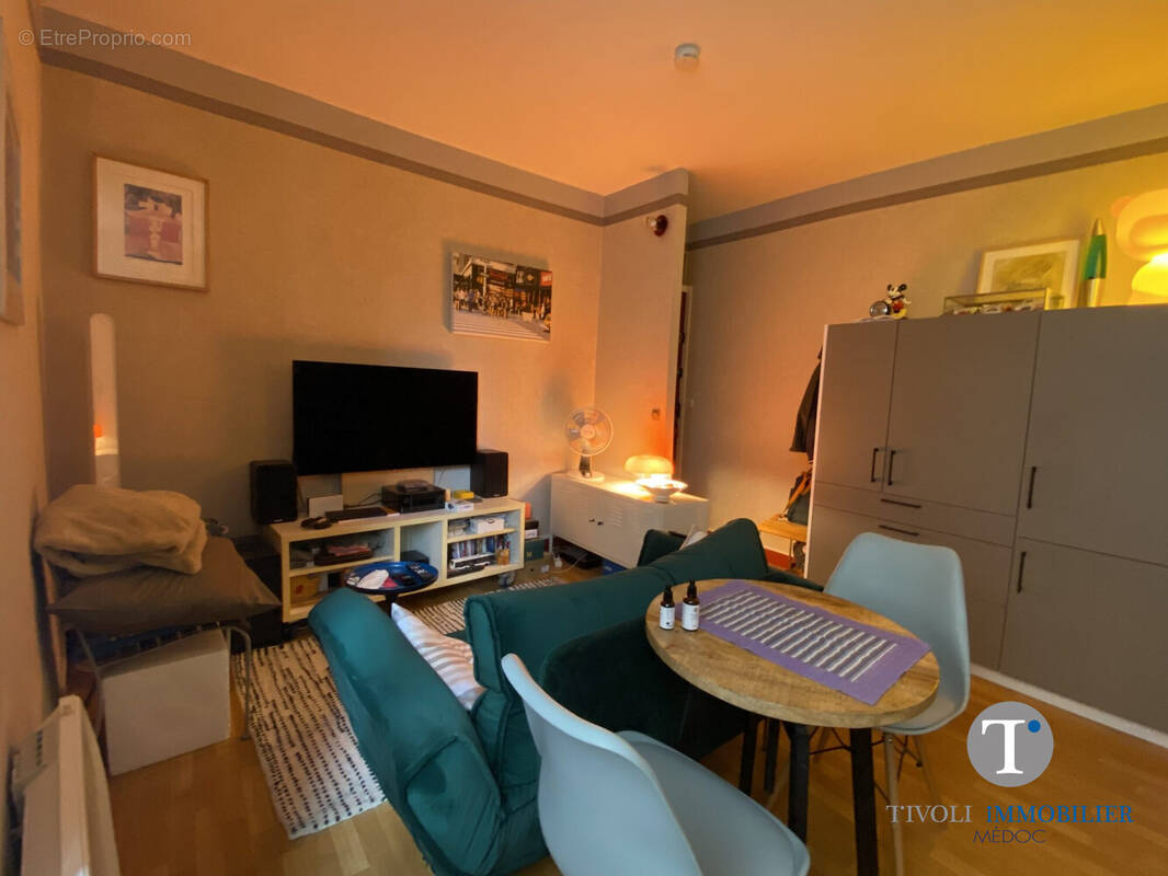 Appartement à BORDEAUX