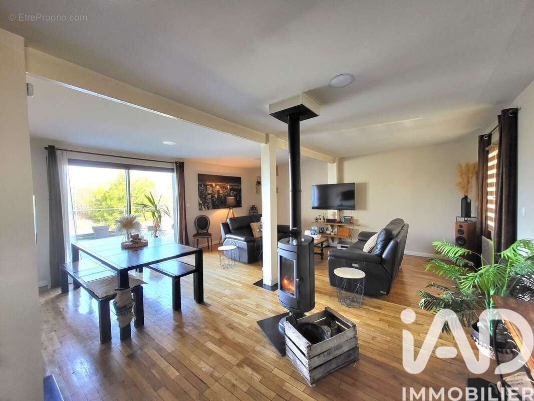 Photo 6 - Maison à SAVONNIERES