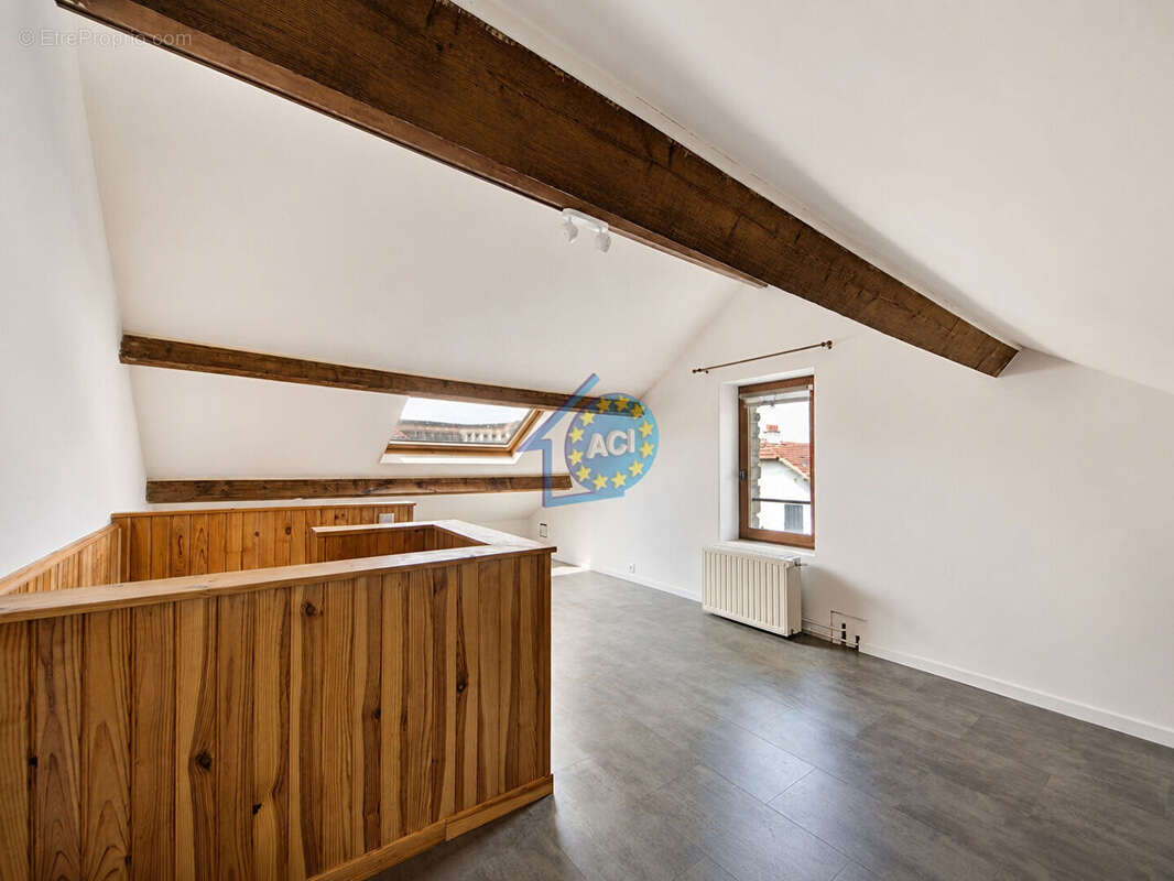 Maison bourgeoise Mantes-la-Jolie - 80 m² - 3 chambres - 450 m² terrain - photo 8
