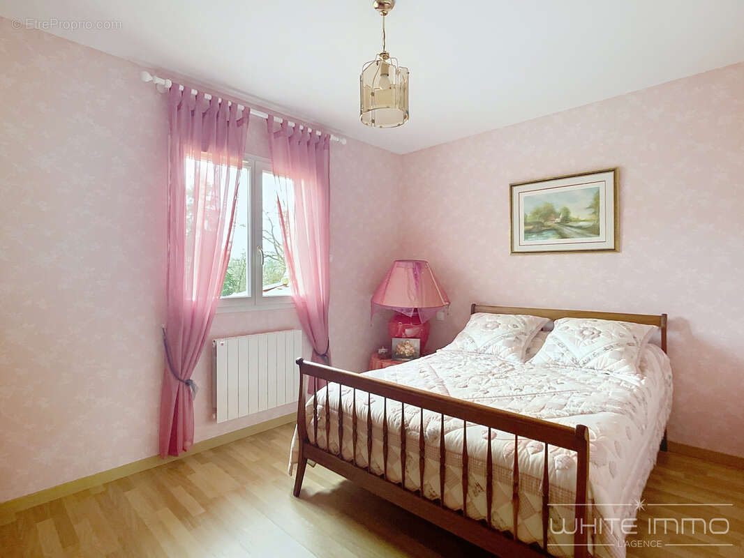 Maison à FRANCHEVILLE