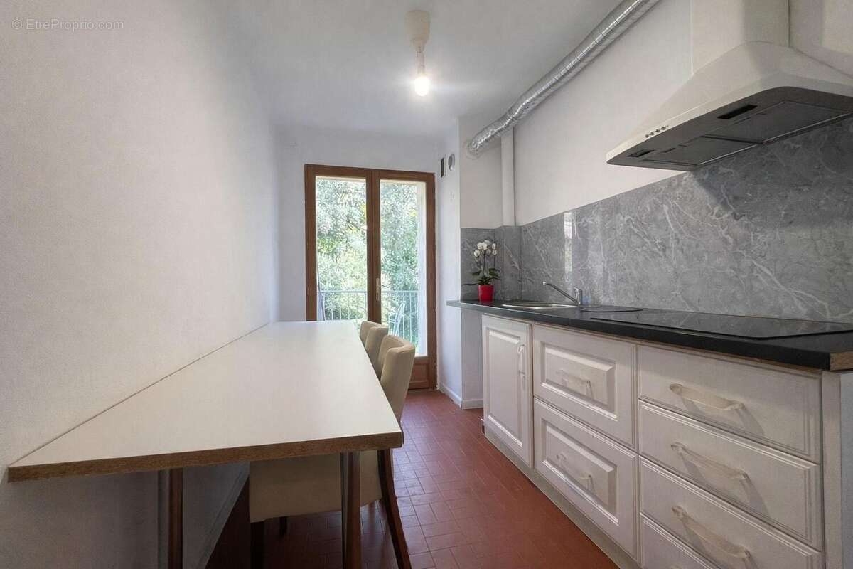   - Appartement à NICE