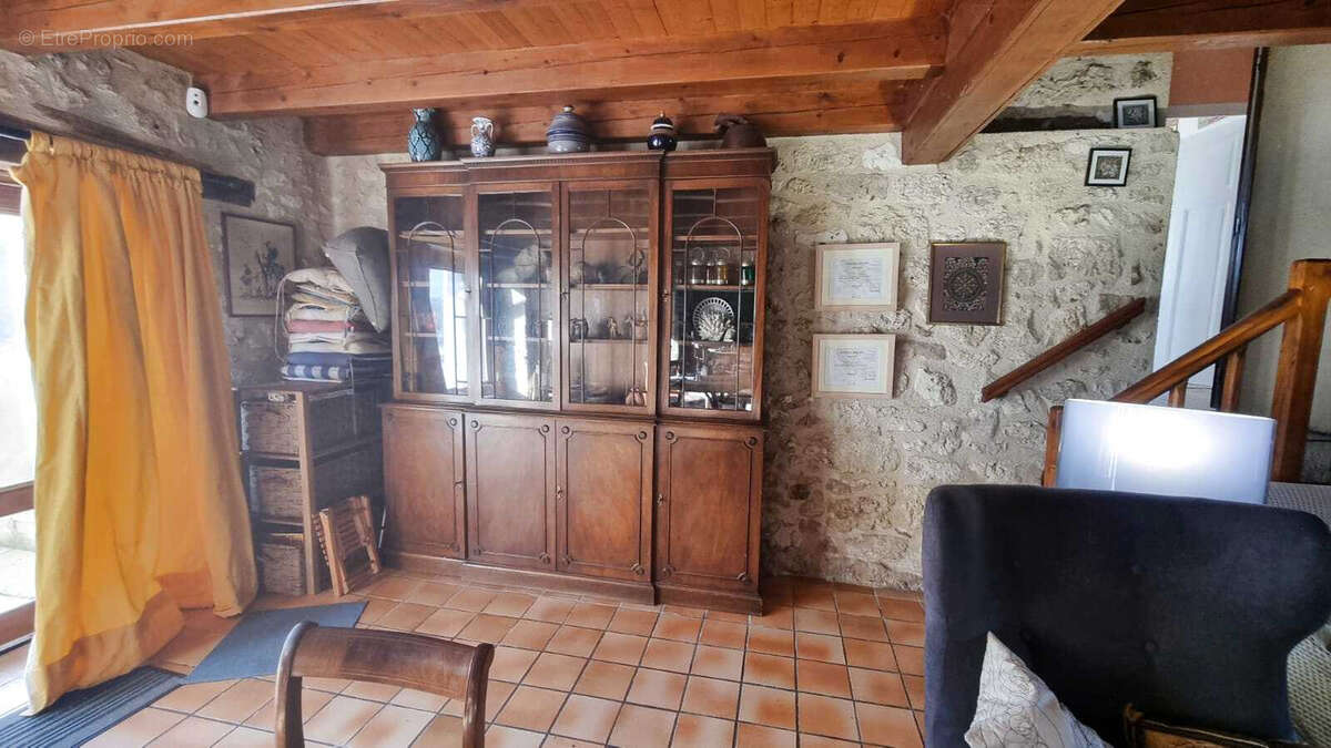 Maison à CAZES-MONDENARD