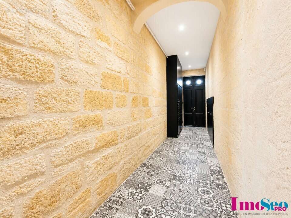 Local commercial à vendre - photo 10