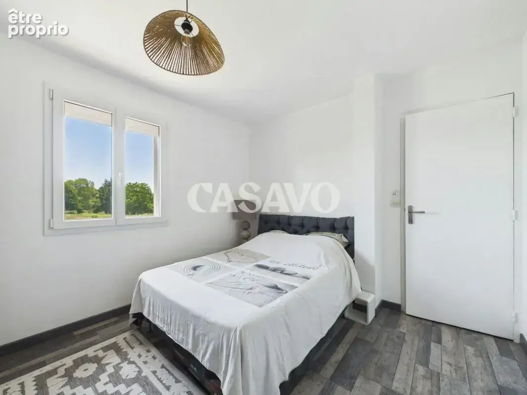 Vente Maison 8 pièces de 189m² - 01330 Sainte-Olive - photo 8