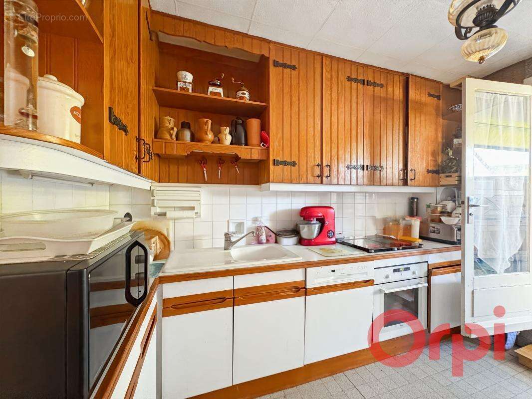 Maison à SAINT-AMAND-MONTROND