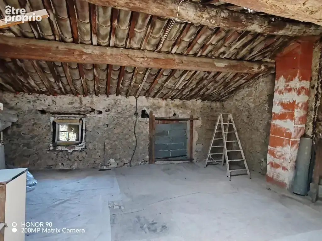 Maison de Village en R+1 95m2 hab T4 + Garage/Atelier - photo 18