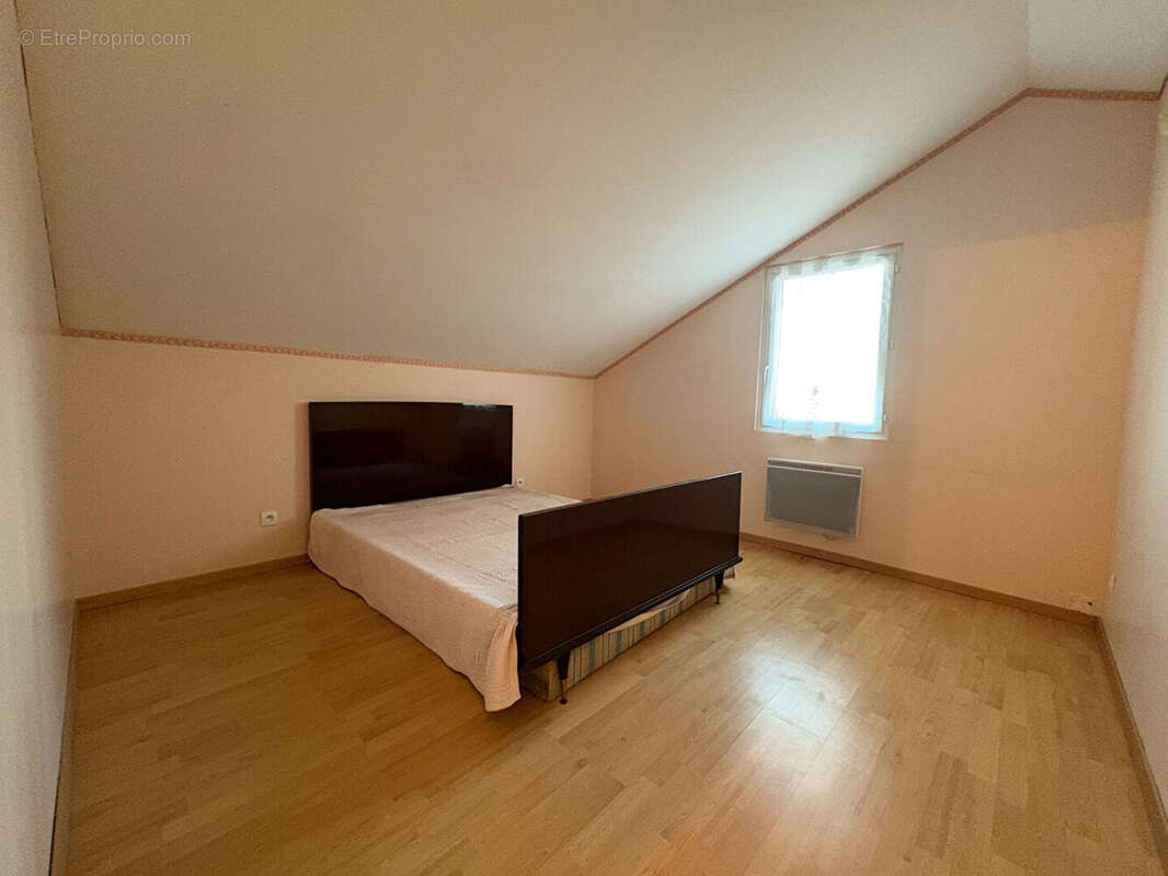 Maison à AIXE-SUR-VIENNE