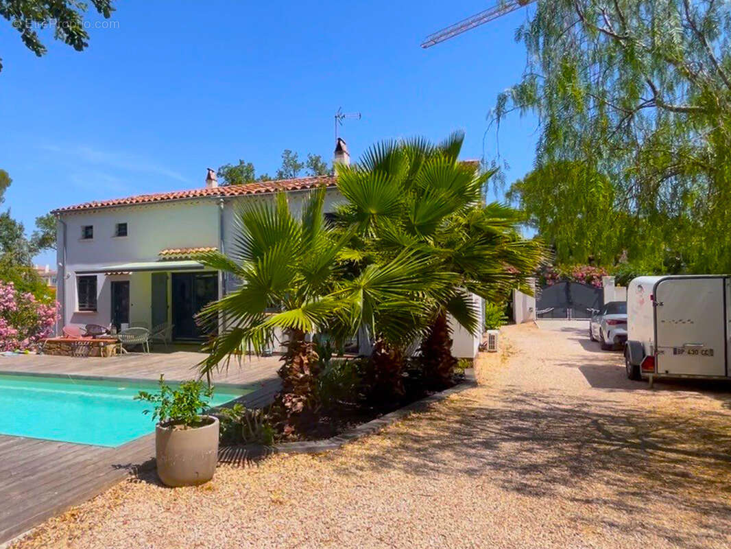 Maison à SAINT-RAPHAEL