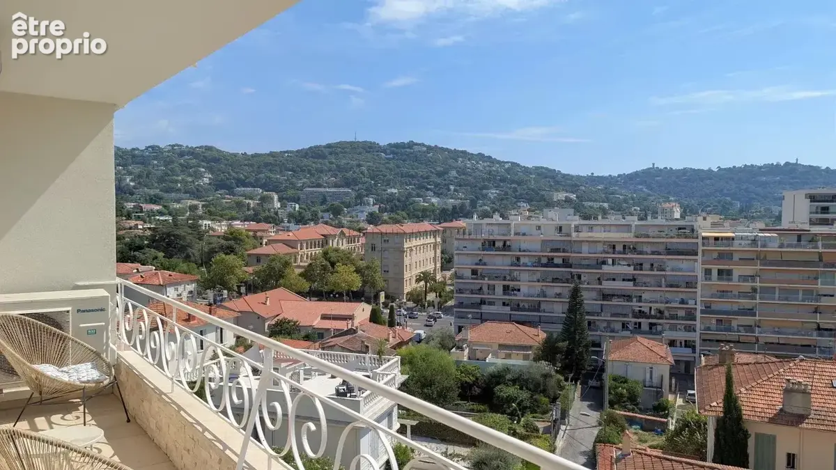 3 Pièces rénové - Vue Mer - Garage - Calme total - photo 8