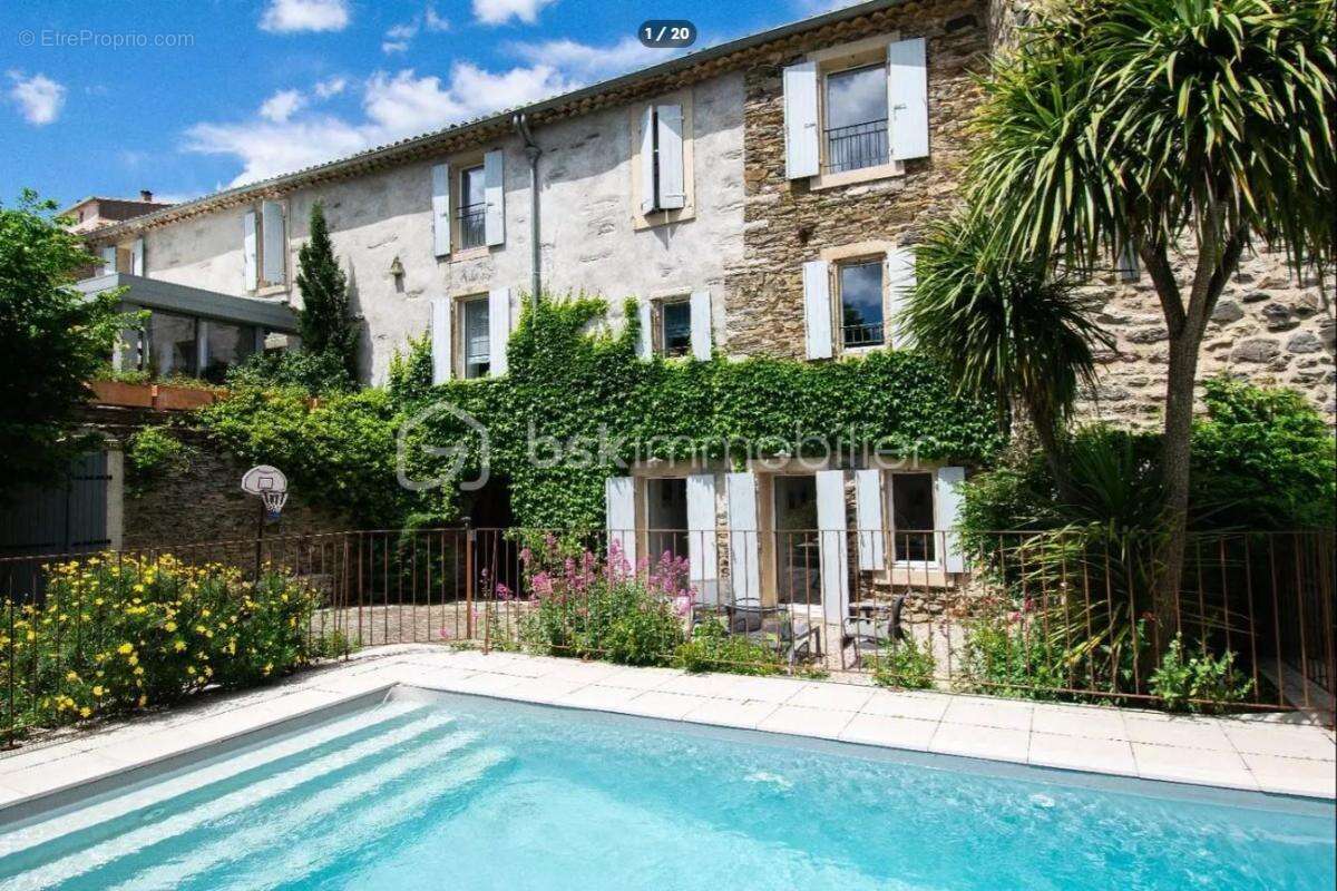 Maison à ROUJAN