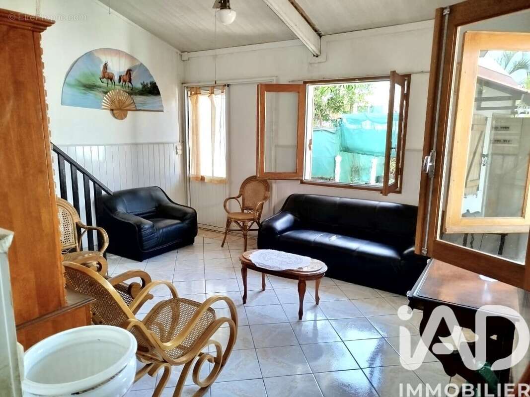 Photo 2 - Maison à SAINT-PIERRE