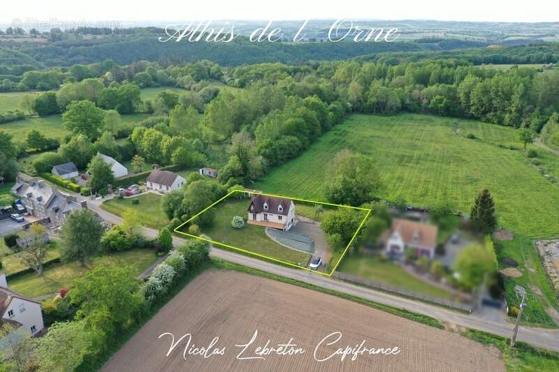 Maison à ATHIS-DE-L'ORNE