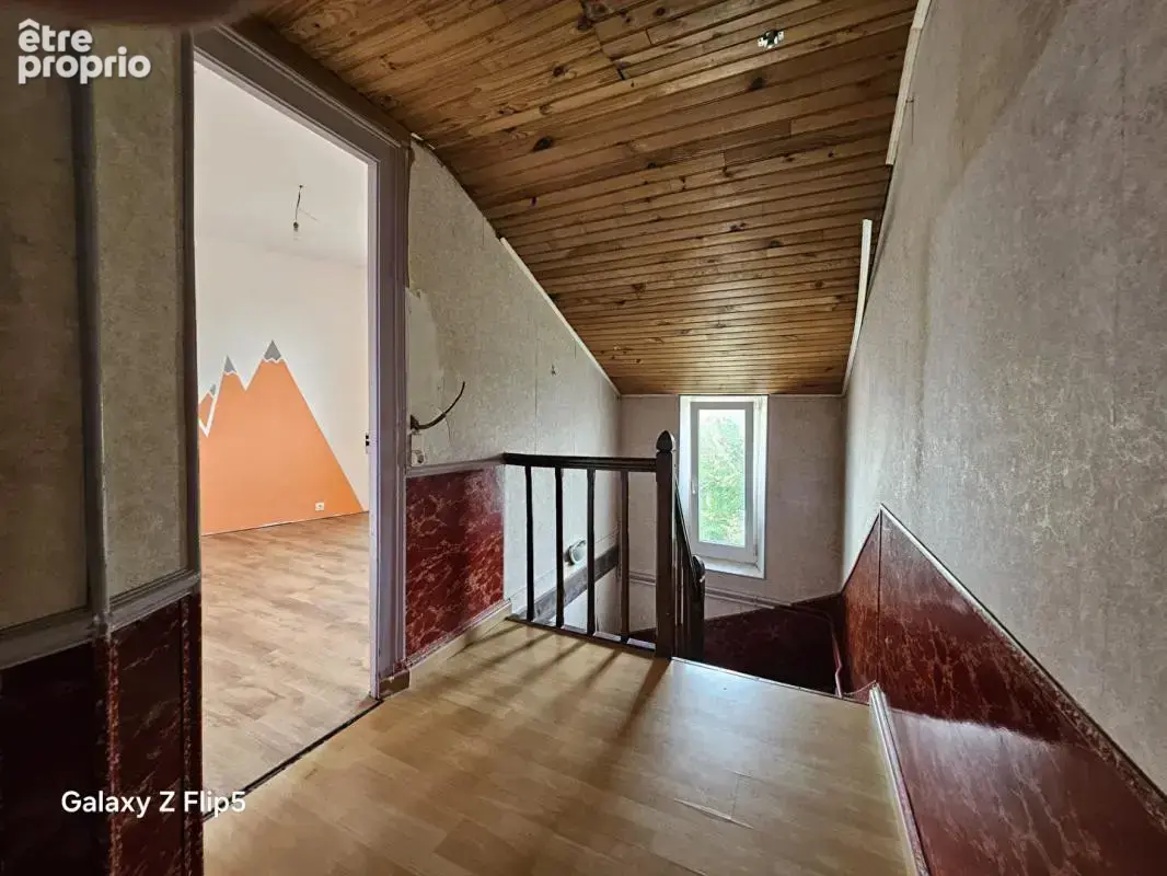 Maison Pontfaverger Moronvilliers 4 pièce(s) 109 m2 - photo 7
