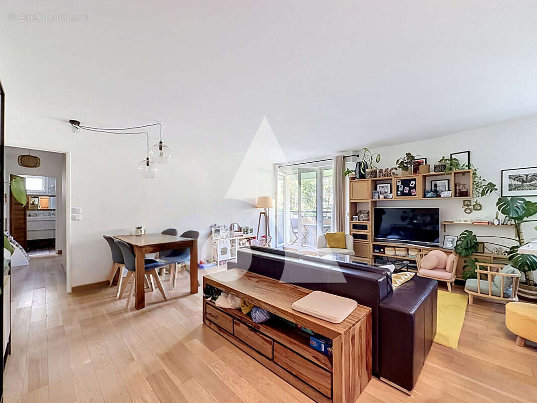Appartement à RUEIL-MALMAISON