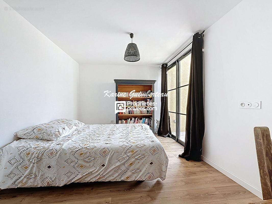 Appartement à FRONSAC