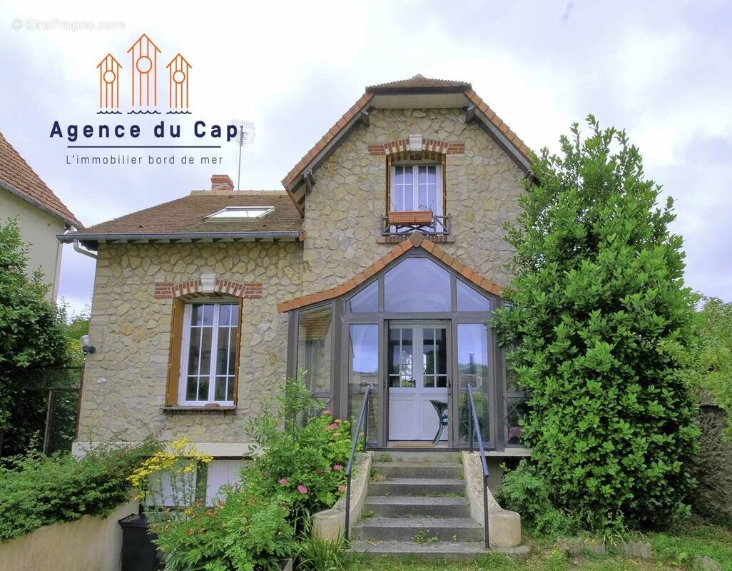 Maison à BERNIERES-SUR-MER