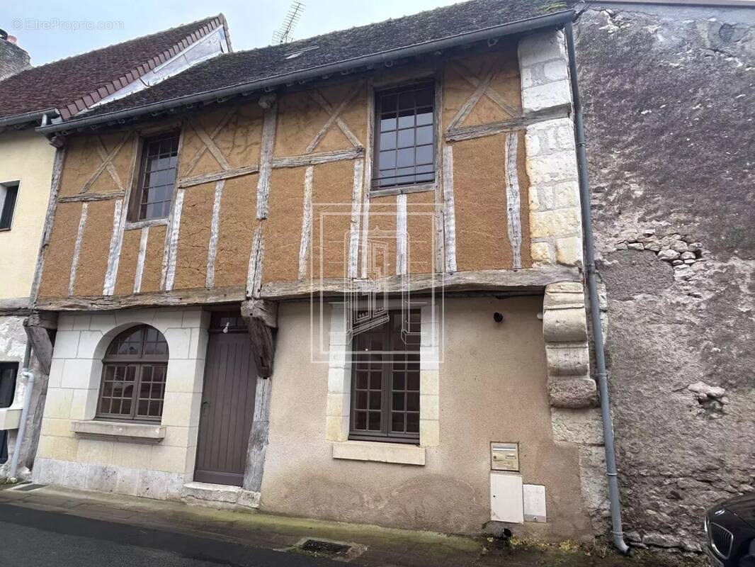 Maison à SELLES-SUR-CHER