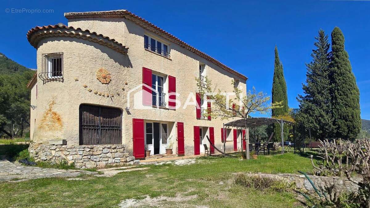 Photo 5 - Maison à LE REVEST-LES-EAUX