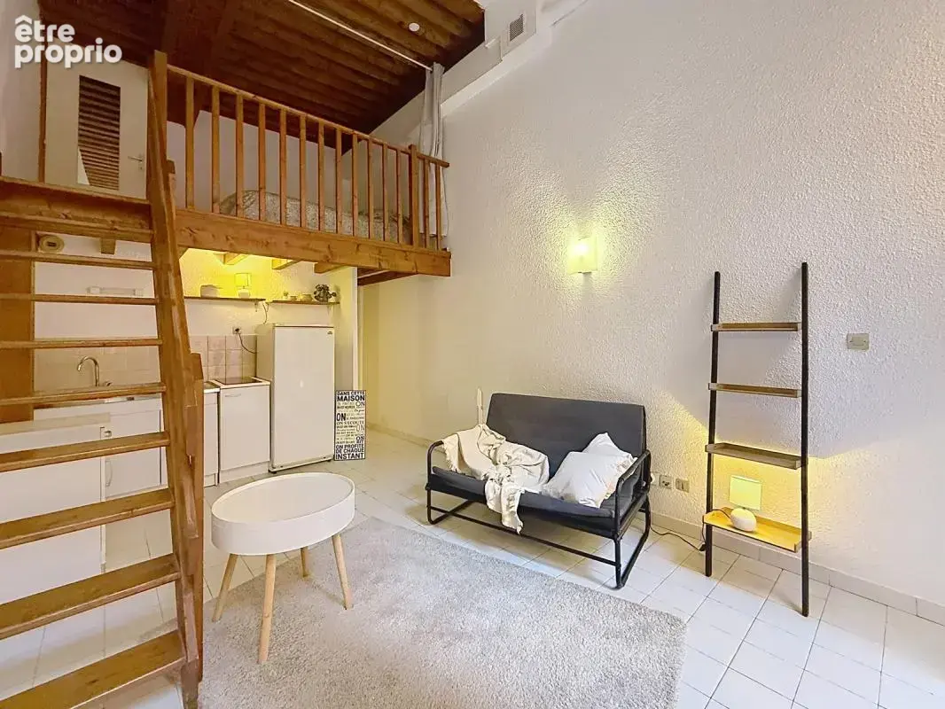 Studio de charme avec mezzanine proche de la place Sathonay - photo 5