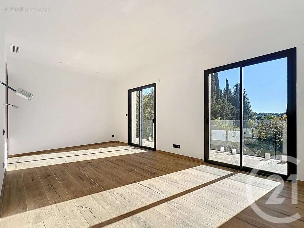 Maison 160 m² à Mougins  - photo 14