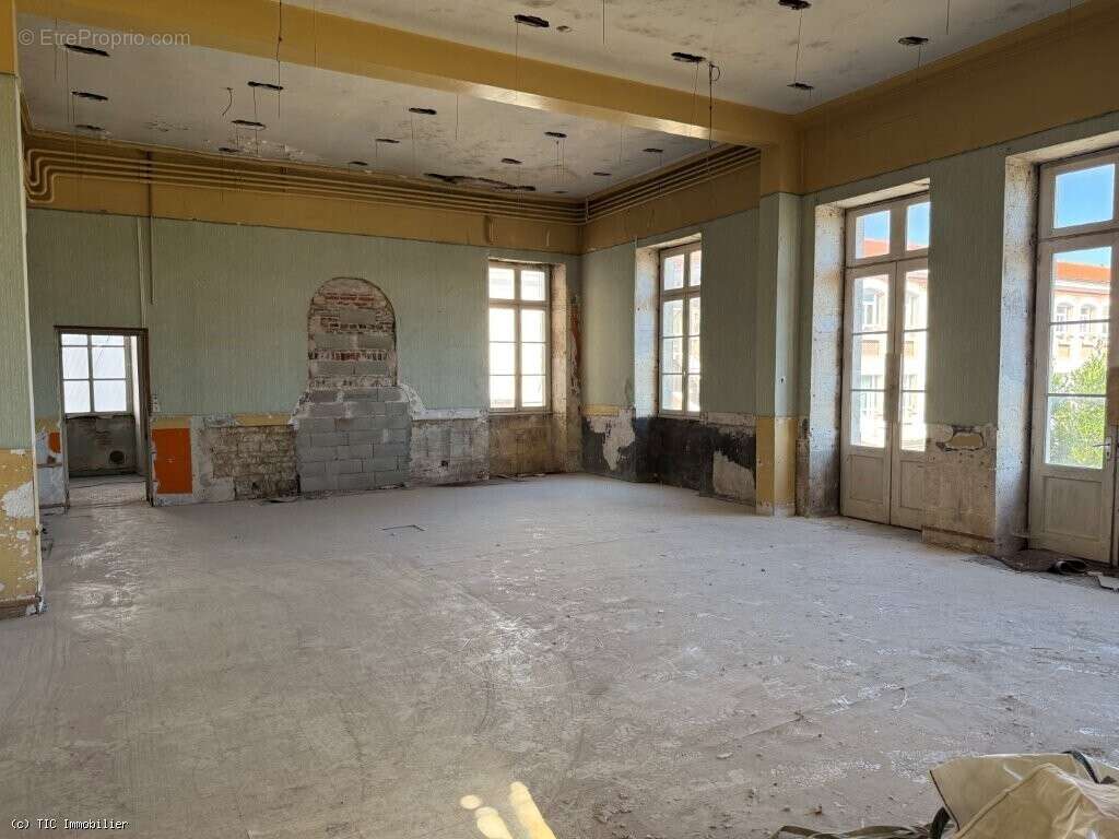 Petite Maison de Ville Rénovée Avec Projet de Rénovation Pour L'Ancienne Sous-Préfecture - photo 15