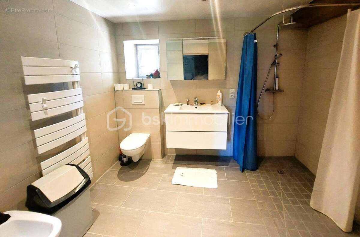 Maison à FRESNOY-LA-RIVIERE