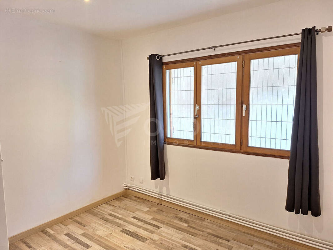 Appartement à TOUCY