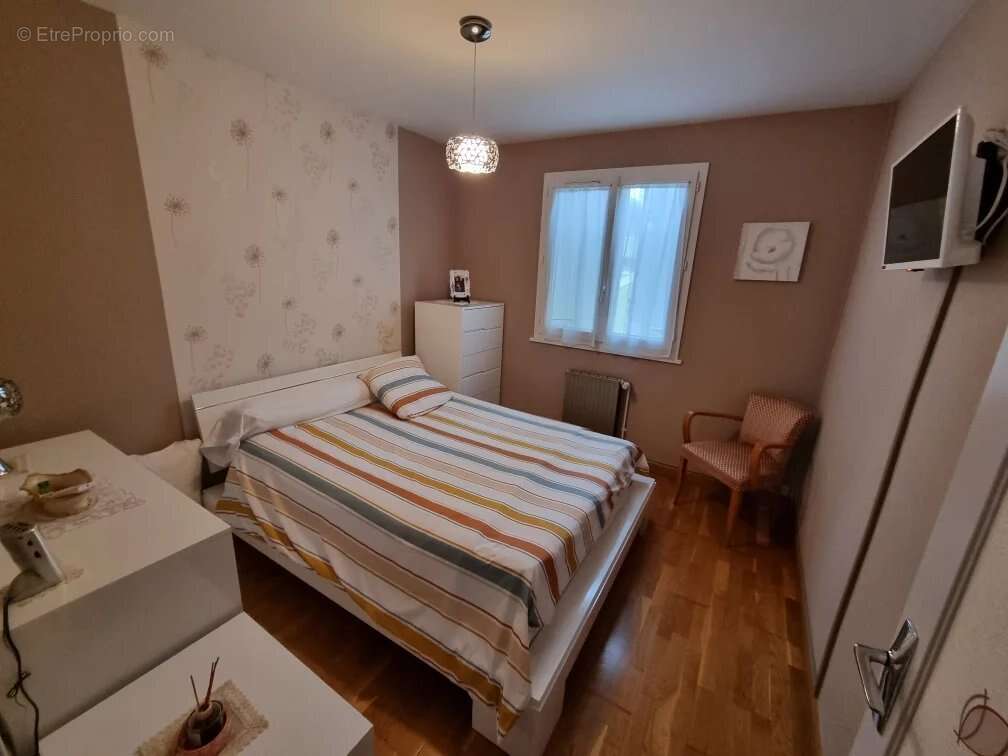 Maison à COULOMMIERS