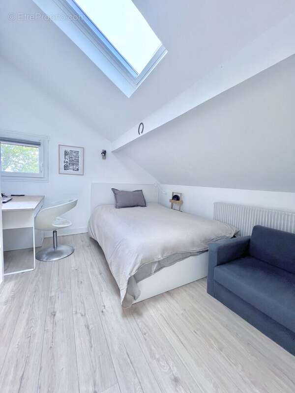 Photo 8 - Maison à VERRIERES-LE-BUISSON