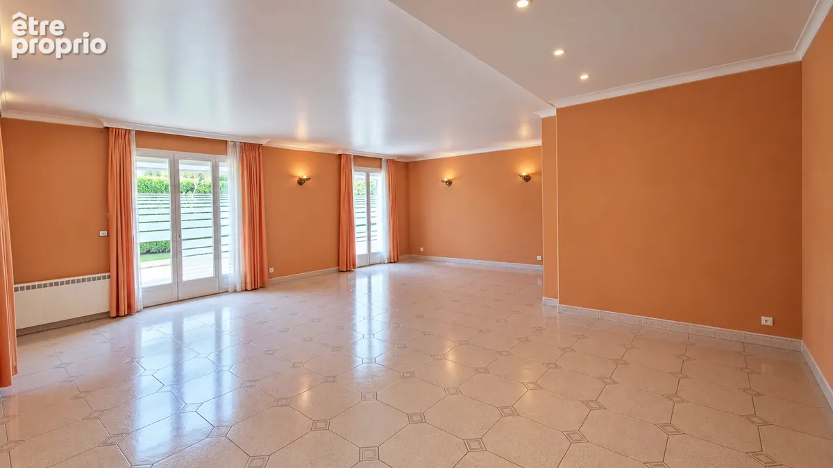Maison  278 m2 - photo 5