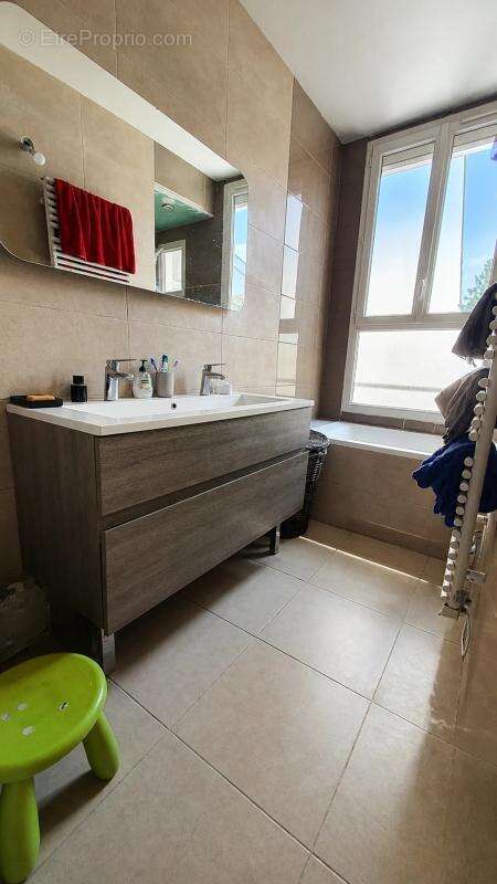 Maison de 4 pièces de 76 m² à Montreuil - photo 13