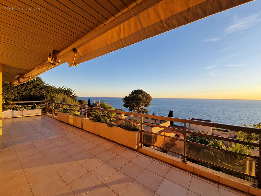 3 pieces avec grande terrasse vue mer - photo 2