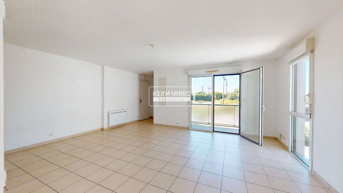 Appartement T3 / Garage - GRENERAIE - photo 5