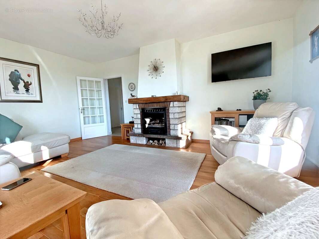 Maison à MONFLANQUIN