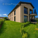 Appartement à THURINS