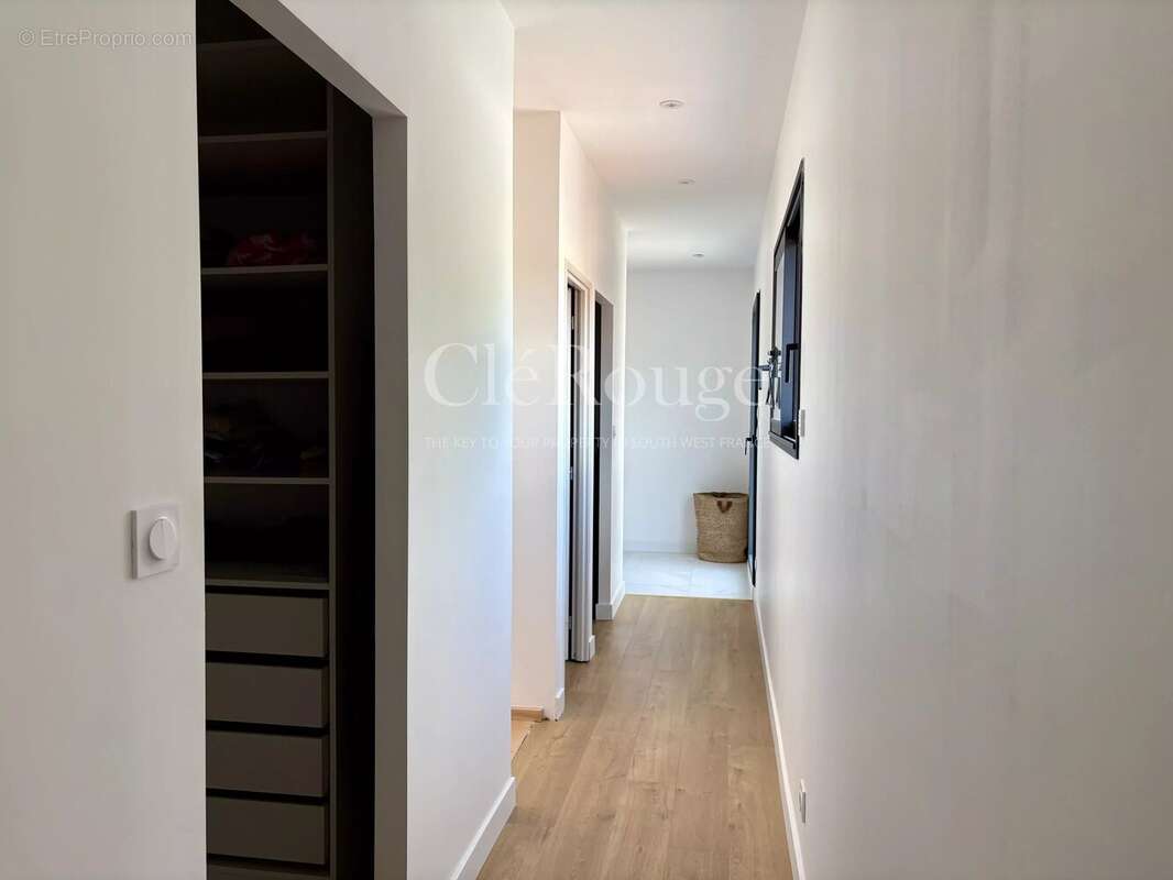 Proche de Marmande – Élégante maison d’architecte contemporaine de 4 chambres avec piscine - photo 13