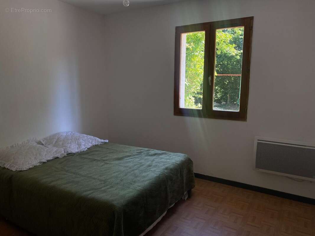 Maison 81 m² à Le Vigean  - photo 7