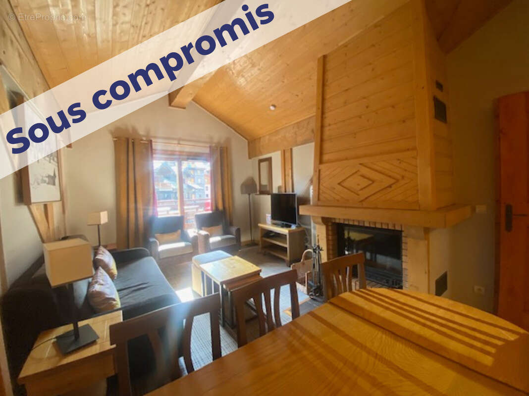 Appartement à LES CHAPELLES