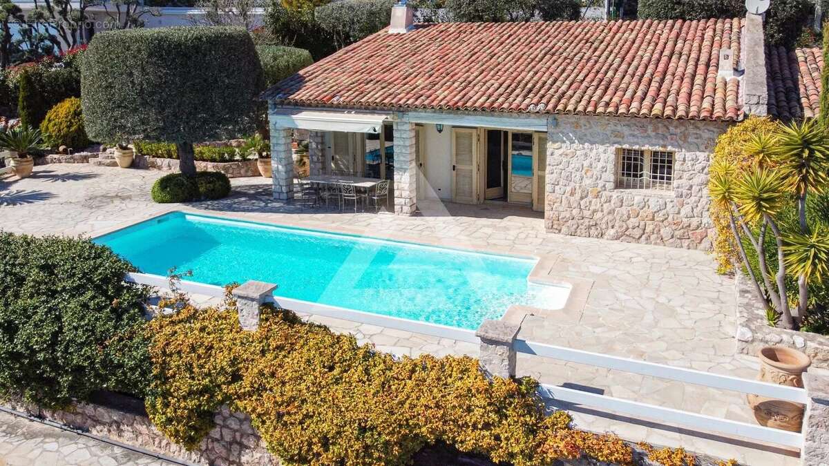 Maison à LA TURBIE