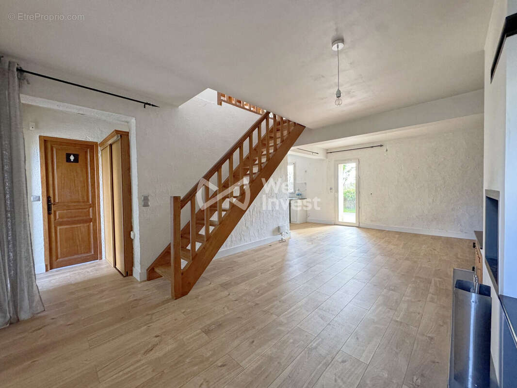 Maison à COULOMMIERS